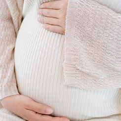 顺便说一句，飞🛷书文档🔒后台显示🍏😃，这些提示🤾‍♂️词加起来已经有快🕸aa69代孕